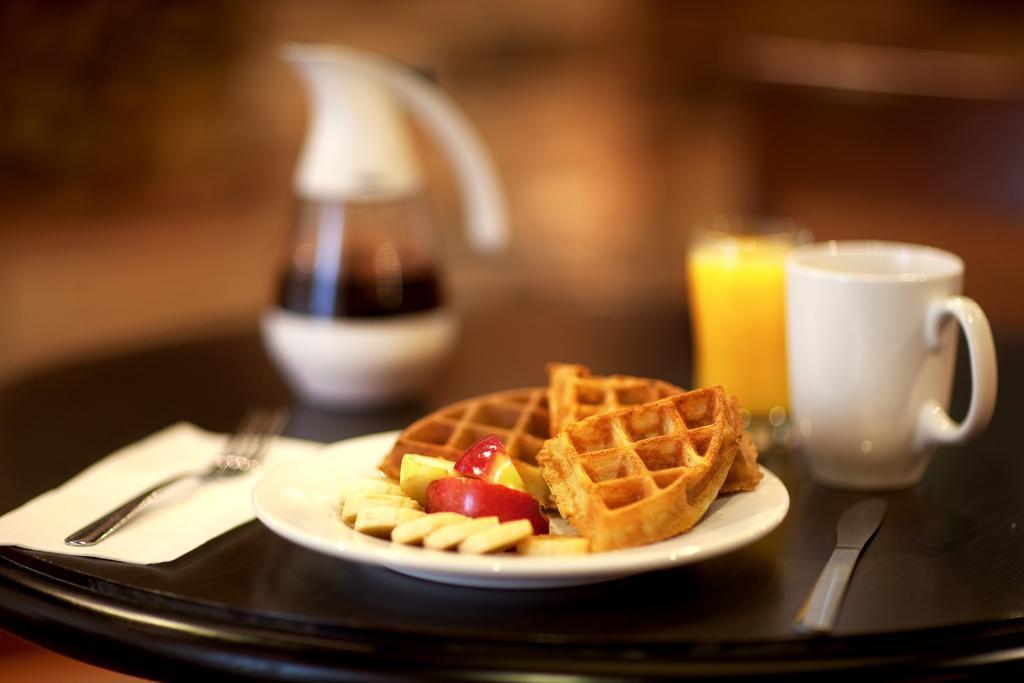 Quality Inn & Suites Lévis Eksteriør bilde