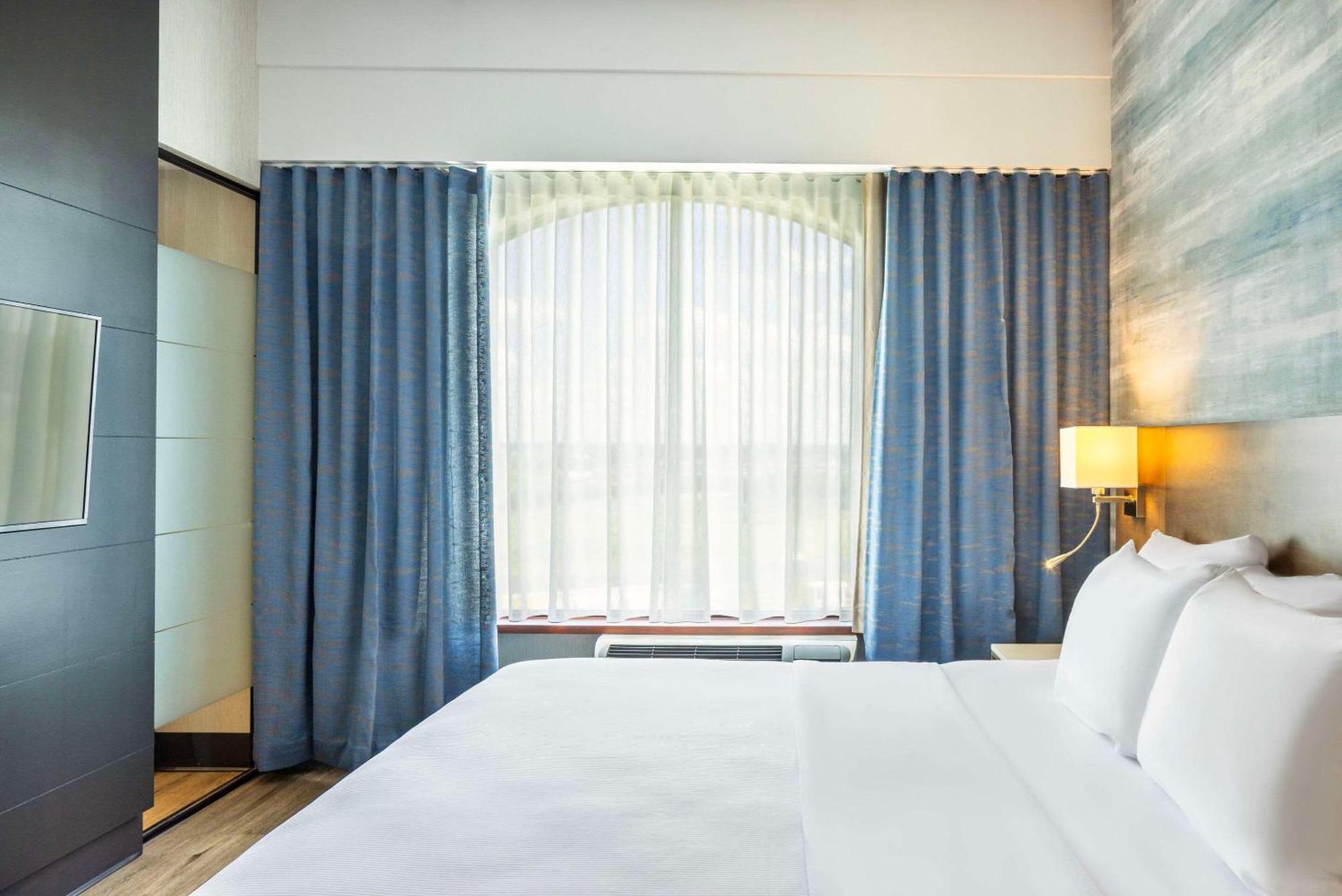 Quality Inn & Suites Lévis Eksteriør bilde