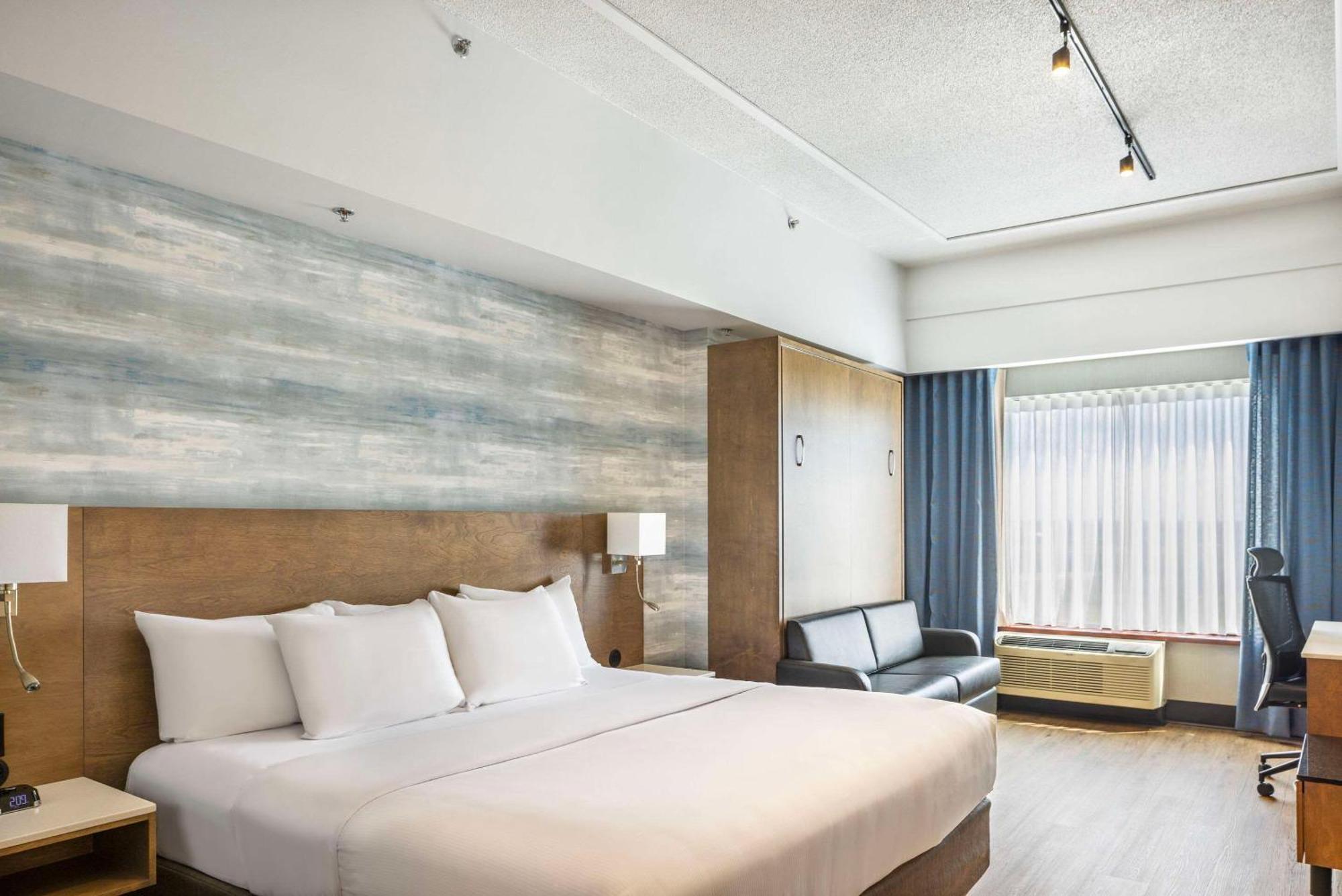 Quality Inn & Suites Lévis Eksteriør bilde