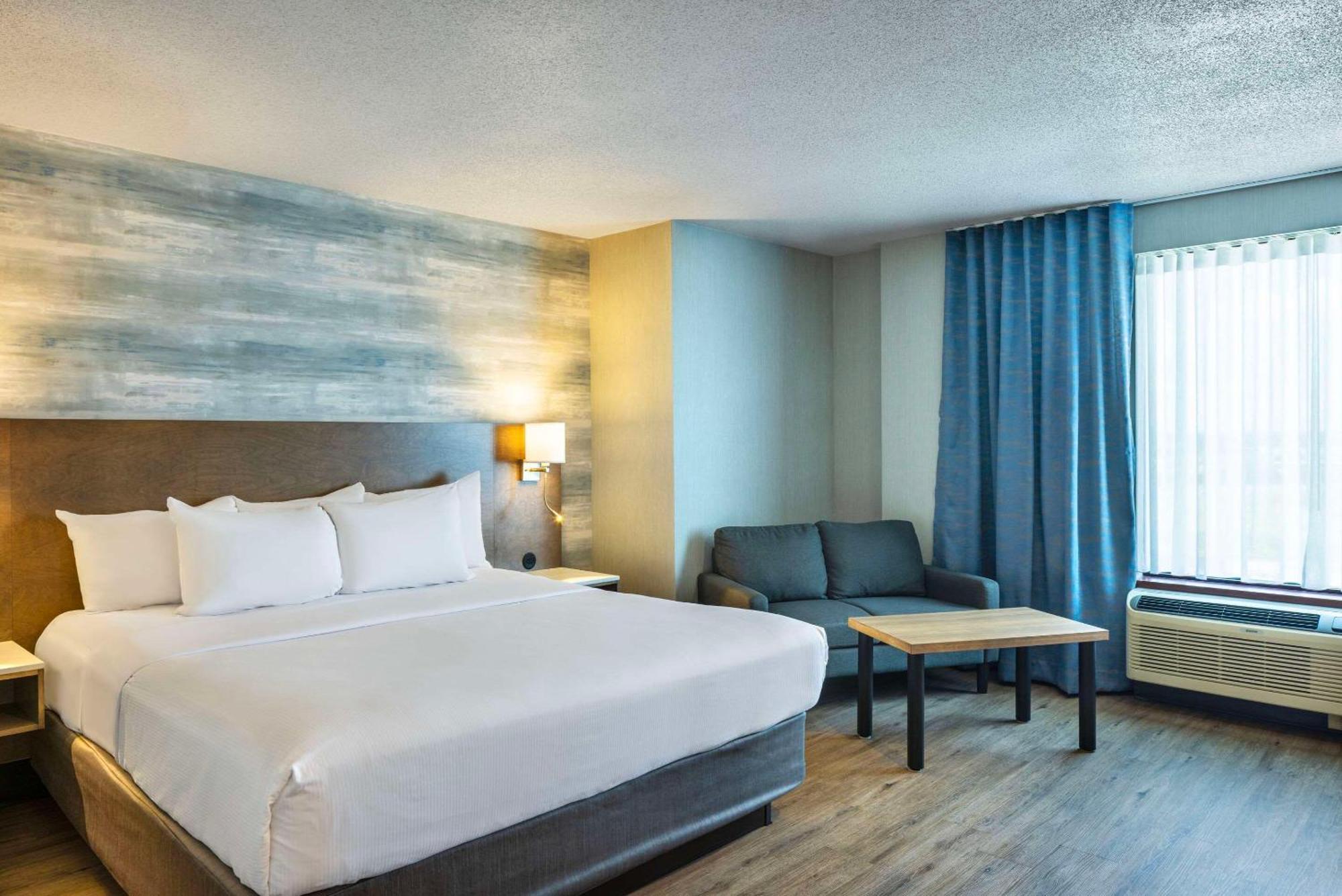 Quality Inn & Suites Lévis Eksteriør bilde