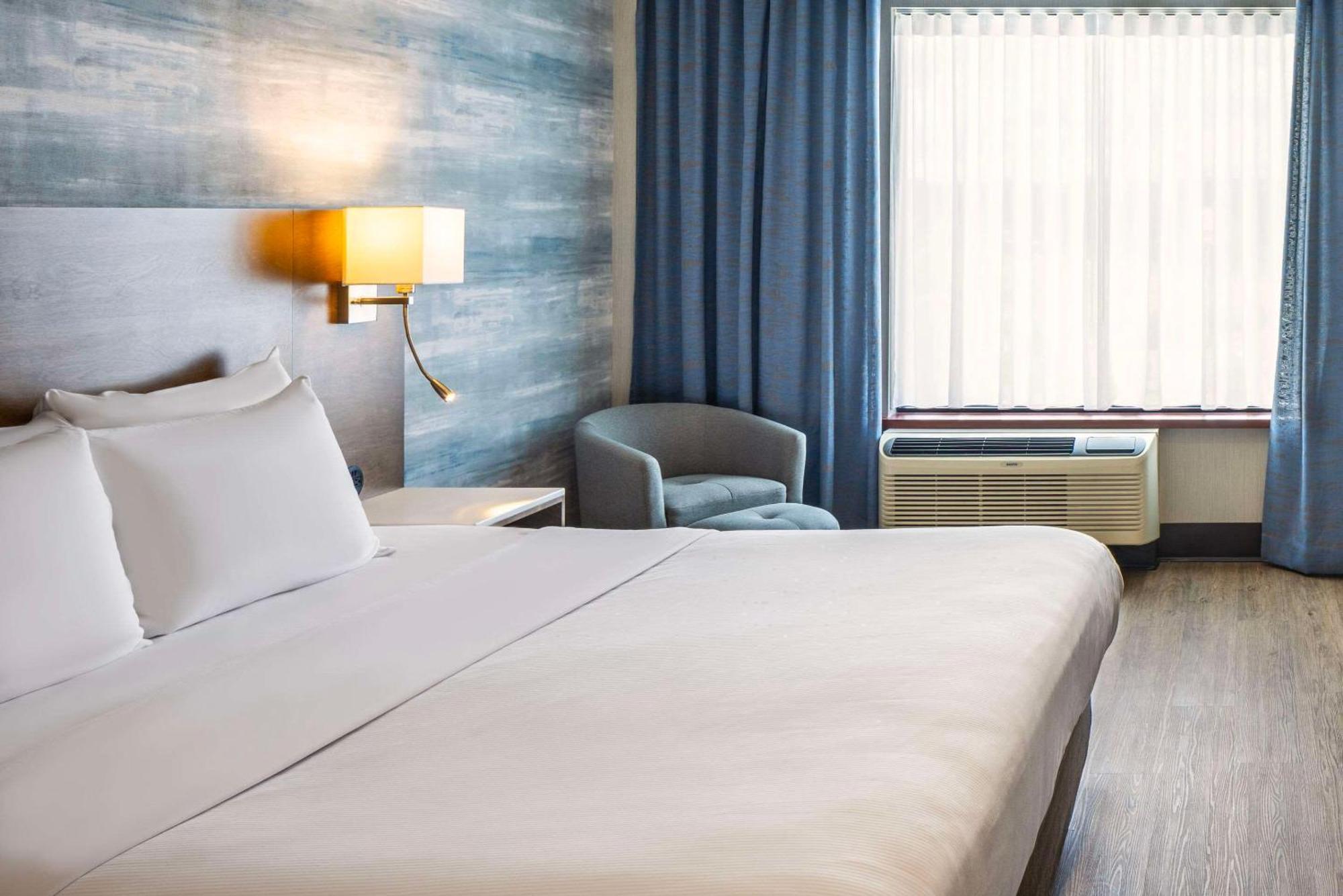 Quality Inn & Suites Lévis Eksteriør bilde