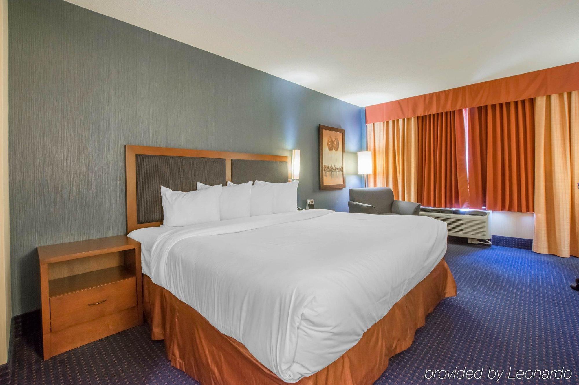 Quality Inn & Suites Lévis Eksteriør bilde