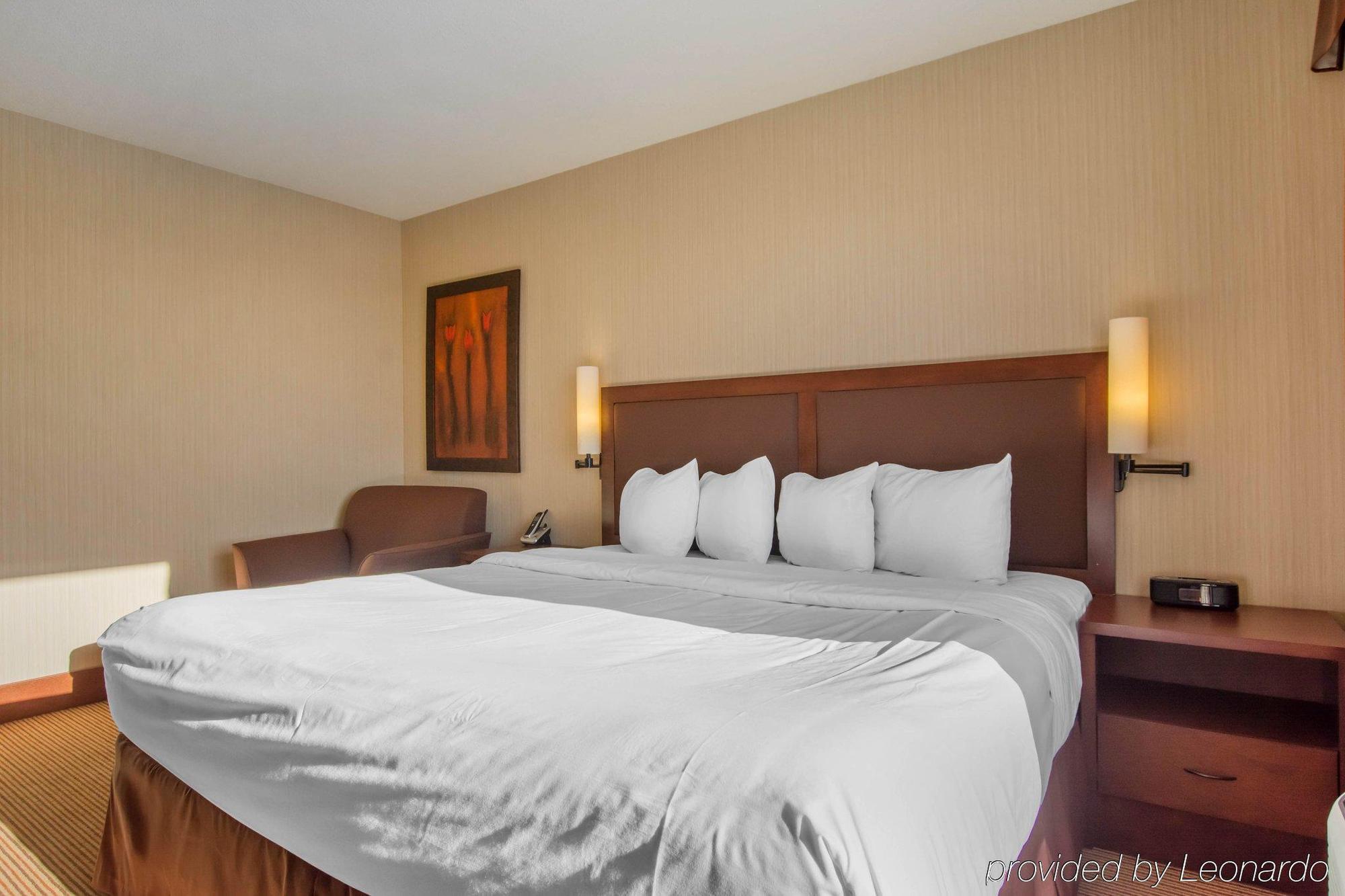 Quality Inn & Suites Lévis Eksteriør bilde