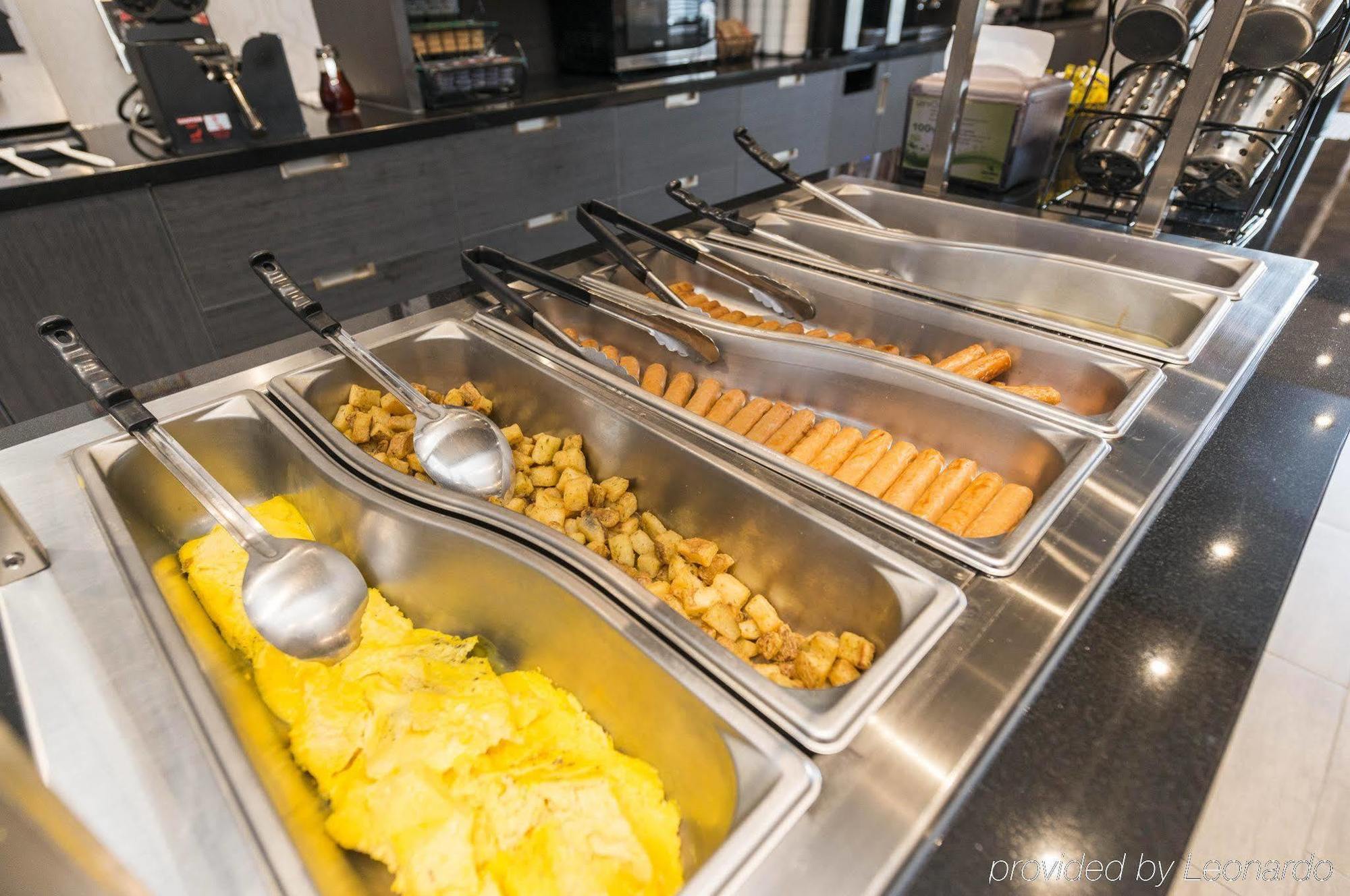 Quality Inn & Suites Lévis Eksteriør bilde